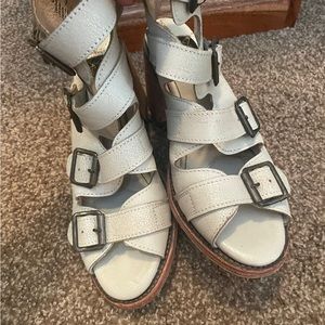 Freebird Quail sandals cream